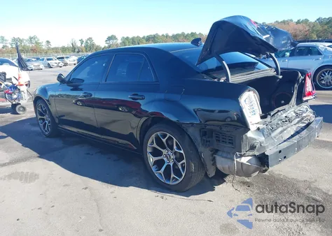 2017 Chrysler 300 300S z USA, uszkodzony, nr VIN 2C3CCABG2HH662985